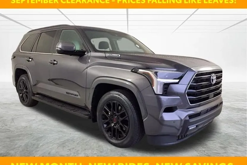 2025 Toyota Sequoia SR5 photo 1