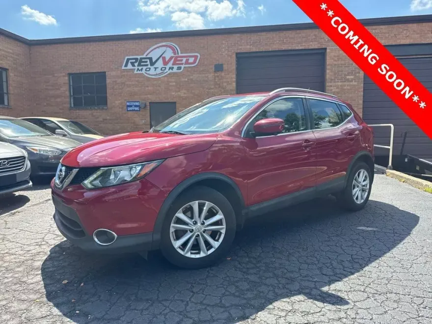 2017 Nissan Rogue Sport SV photo 1