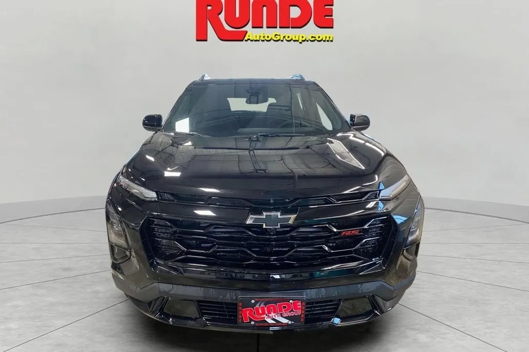 2026 Chevrolet Equinox RS photo 1