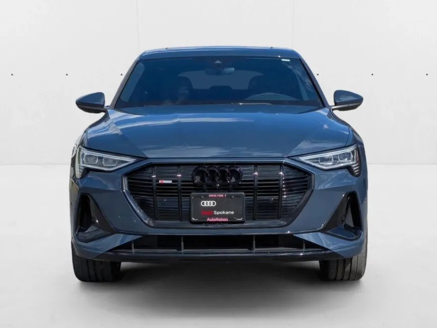 2023 Audi e-tron Sportback S line Premium Plus photo 1