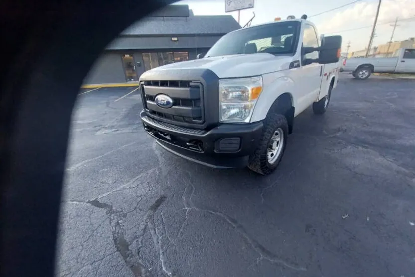 2011 Ford F-350 XL photo 1