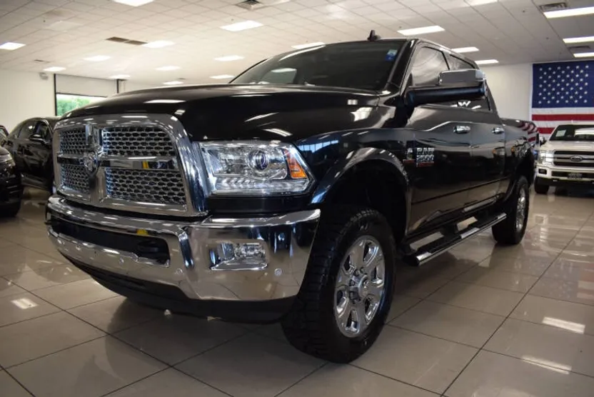 2017 Ram 2500 Laramie photo 1