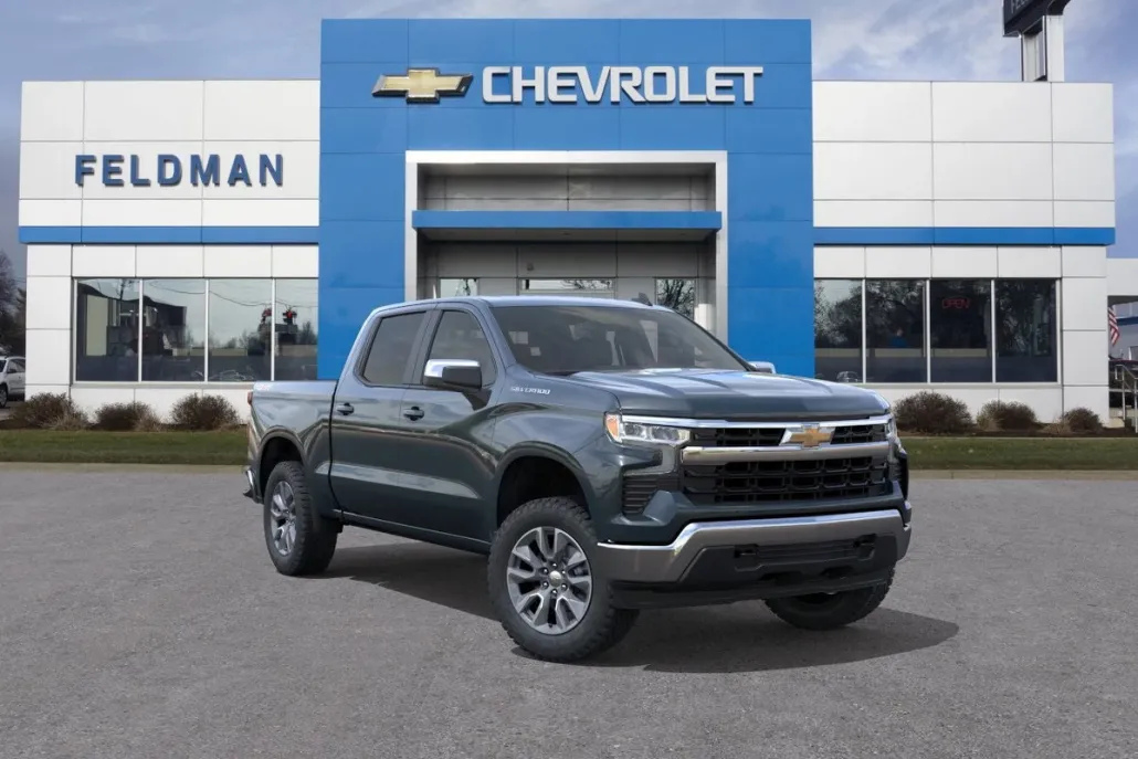 2026 Chevrolet Silverado 1500 LT photo 1