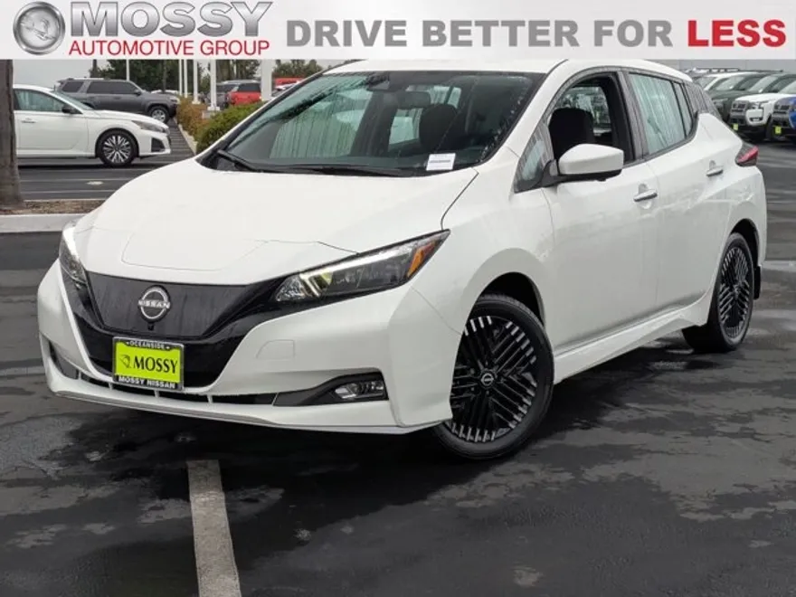 2024 Nissan Leaf SV Plus photo 1