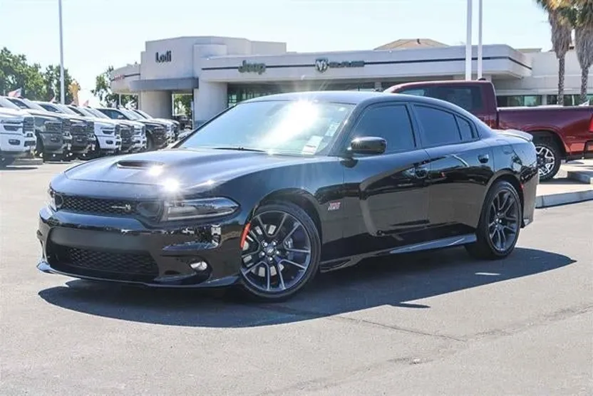 2021 Dodge Charger Scat Pack photo 1