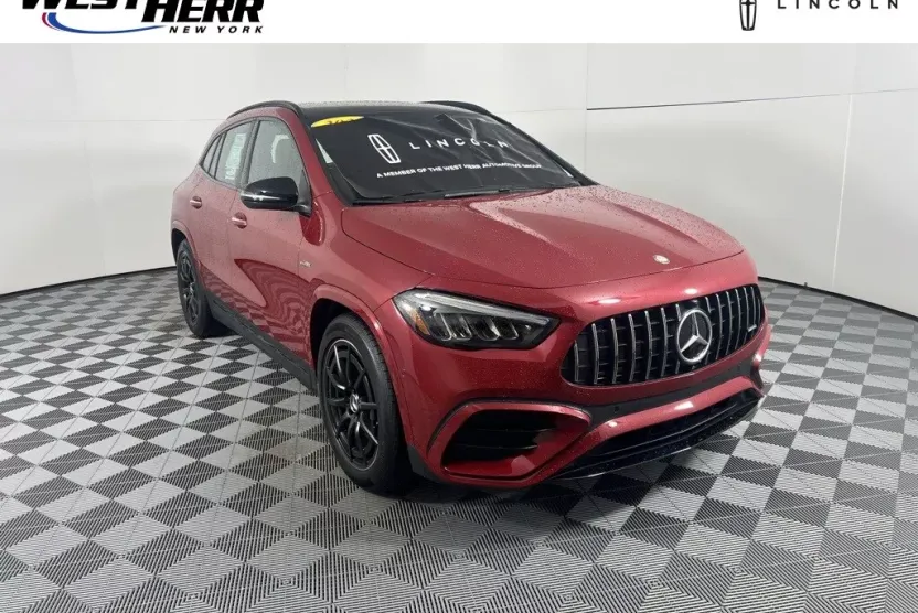 2024 Mercedes Benz GLA 35 AMG 4MATIC photo 1