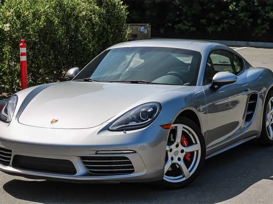 2022 Porsche Cayman S photo 1