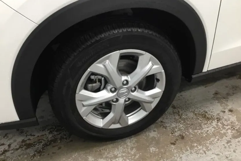 2025 Honda HR-V LX photo 1