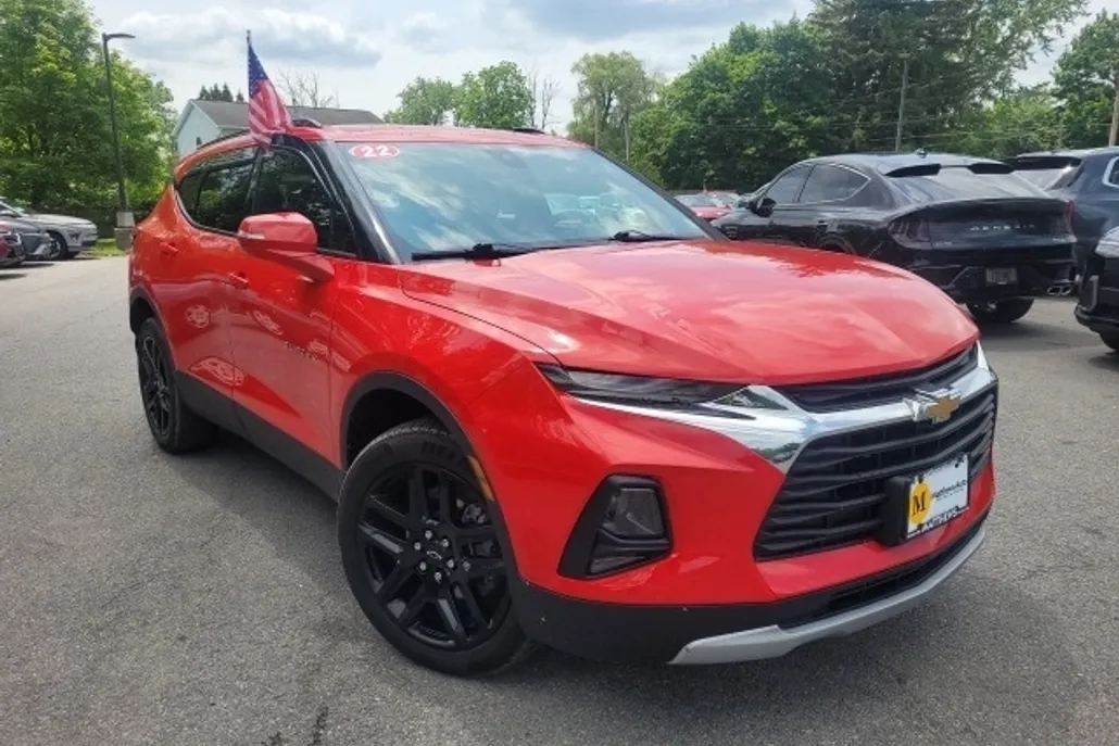 2022 Chevrolet Blazer 2LT photo 1