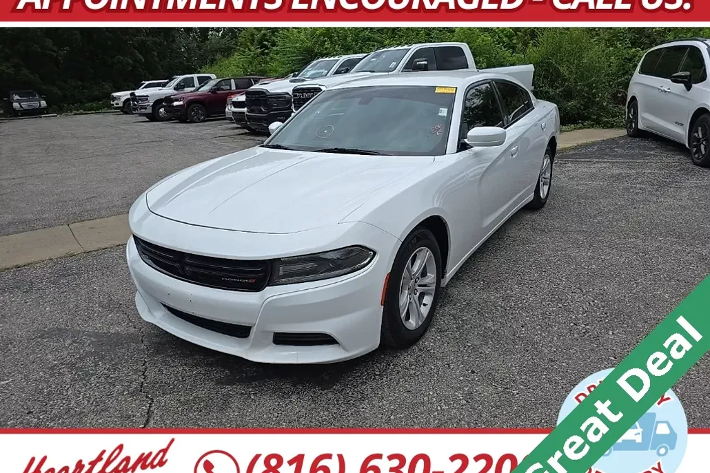 2018 Dodge Charger SXT photo 1