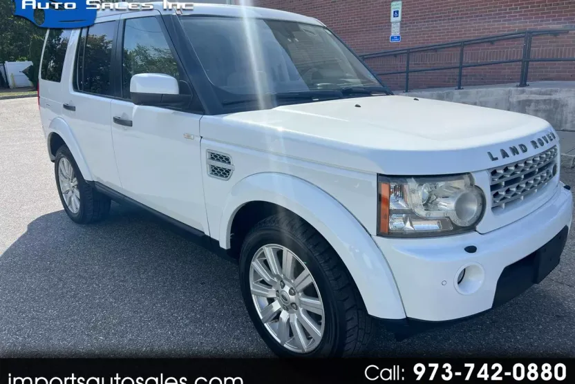 2013 Land Rover LR4 HSE LUX photo 1
