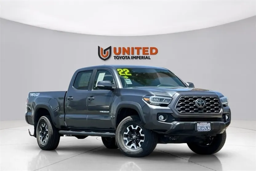 2022 Toyota Tacoma TRD Off-Road V6 photo 1