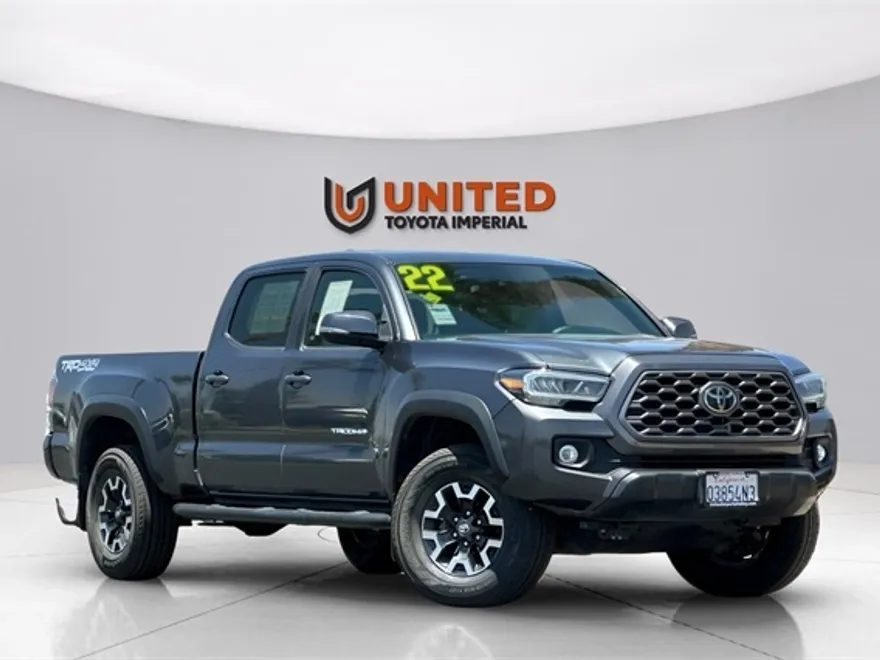 2022 Toyota Tacoma TRD Off-Road V6 photo 1