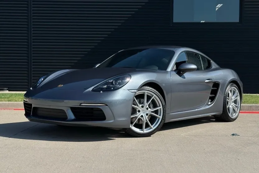 2025 Porsche Cayman Base photo 1