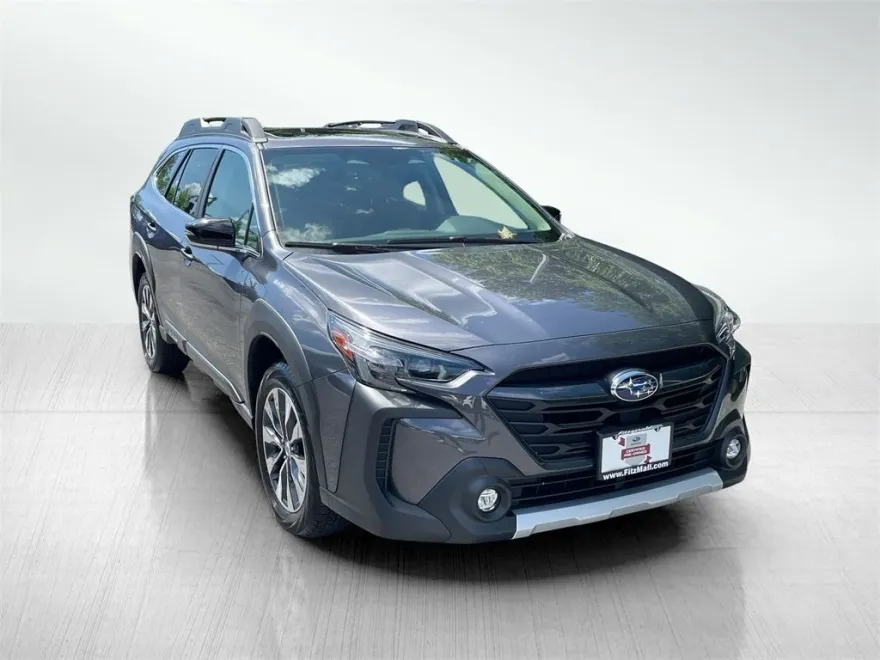 2025 Subaru Outback Limited photo 1