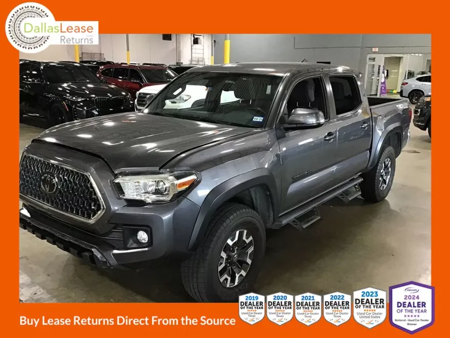 2018 Toyota Tacoma TRD photo 1