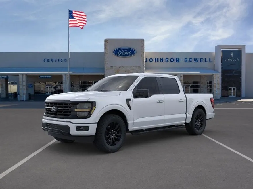 2025 Ford F-150 XLT photo 1