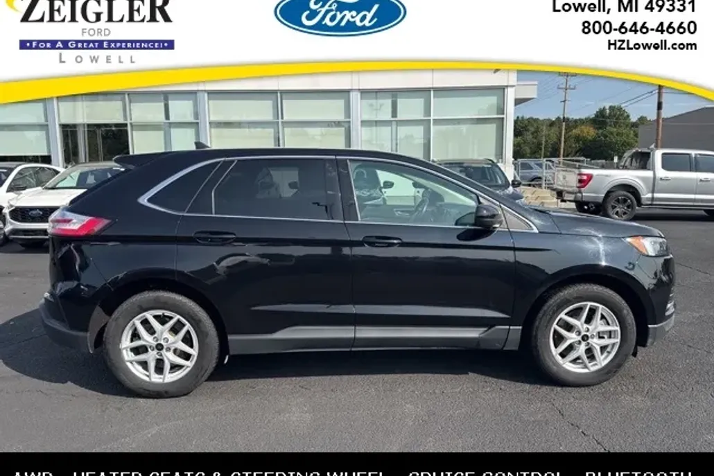 2023 Ford Edge SEL photo 1