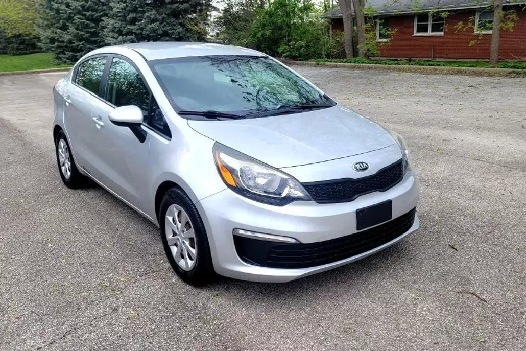 2016 Kia Rio LX photo 1
