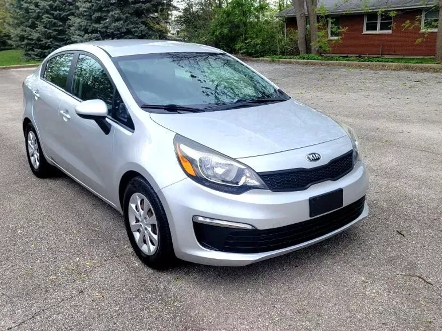 2016 Kia Rio LX photo 1