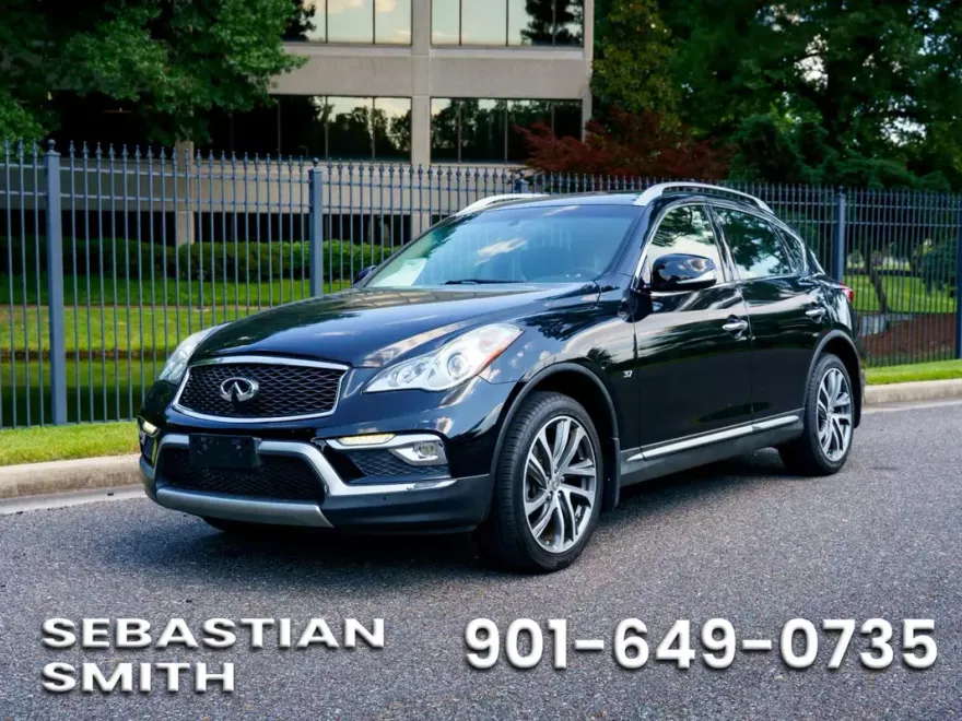 2017 Infiniti QX50 SPORT photo 1