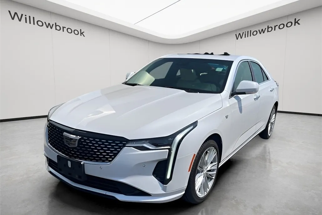 2023 Cadillac CT4 Premium Luxury photo 1