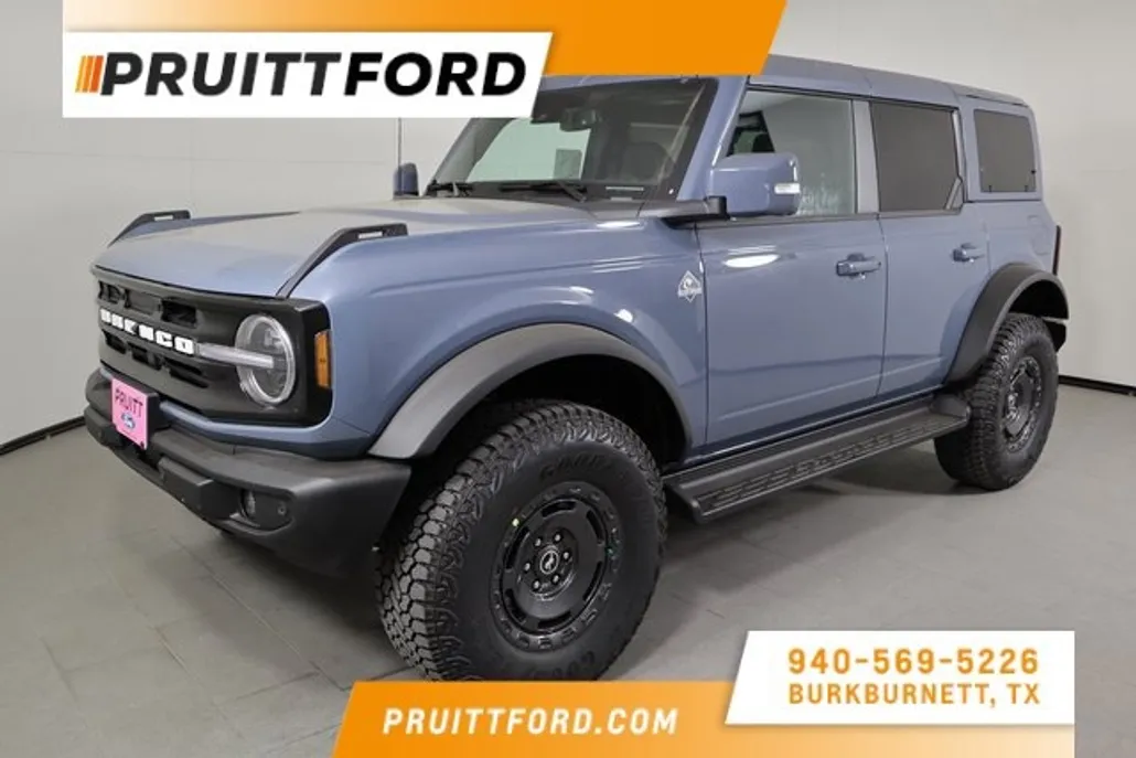 2025 Ford Bronco Outer Banks photo 1