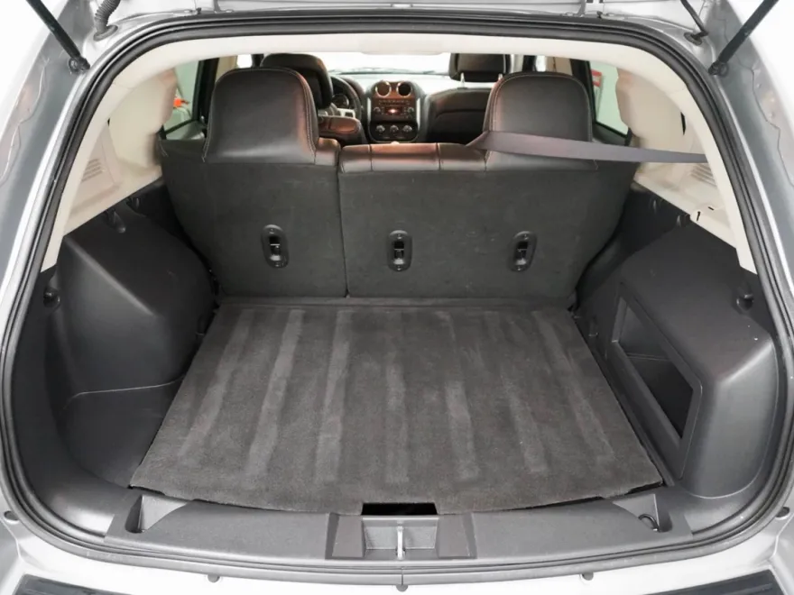 2017 Jeep Compass High Altitude photo 28