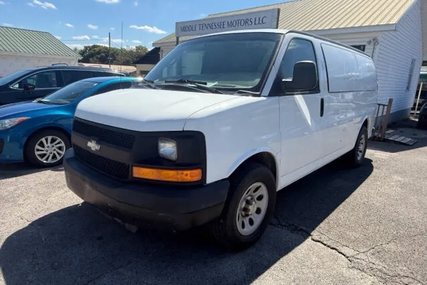 2014 Chevrolet Express 1500 Cargo photo 1