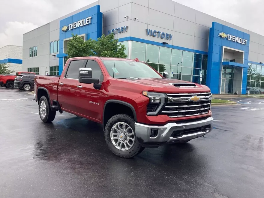 2025 Chevrolet Silverado 2500HD LTZ photo 1