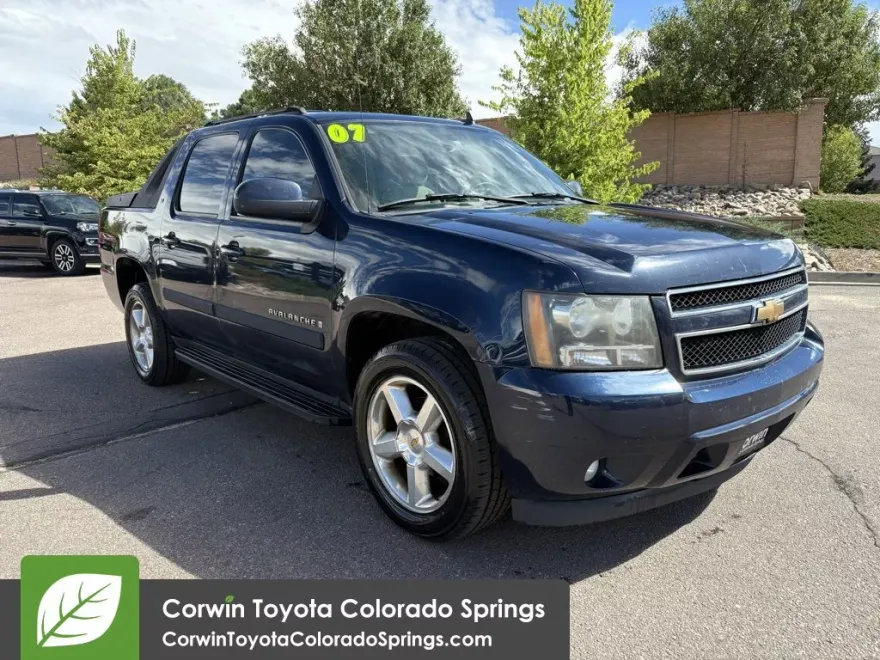 2007 Chevrolet Avalanche LT photo 1