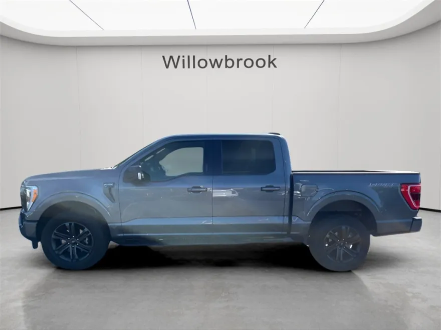 2022 Ford F-150 XLT photo 1