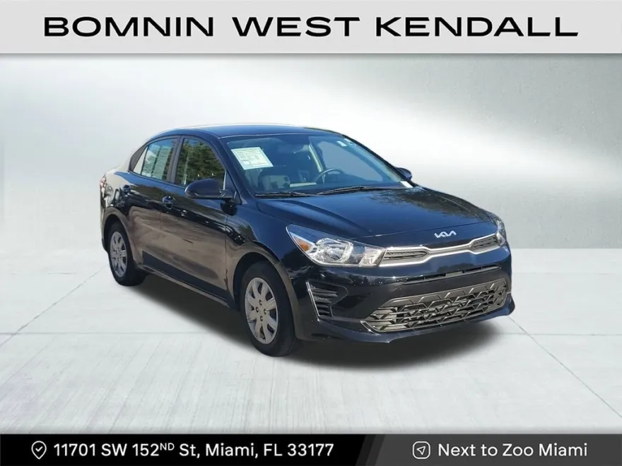 2023 Kia Rio LX photo 1