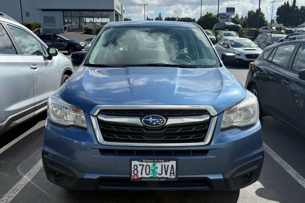 2017 Subaru Forester 2.5i photo 1