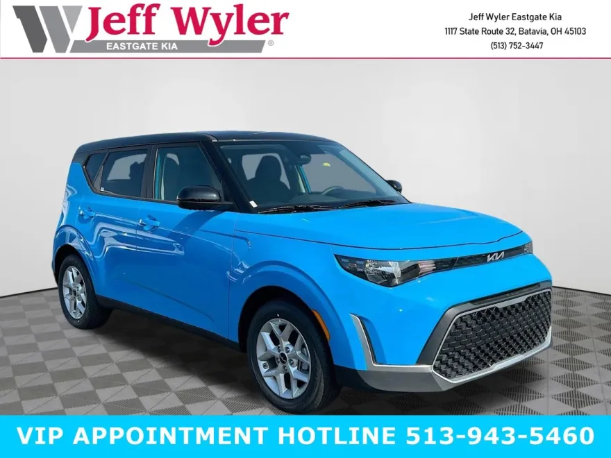 2025 Kia Soul S photo 1