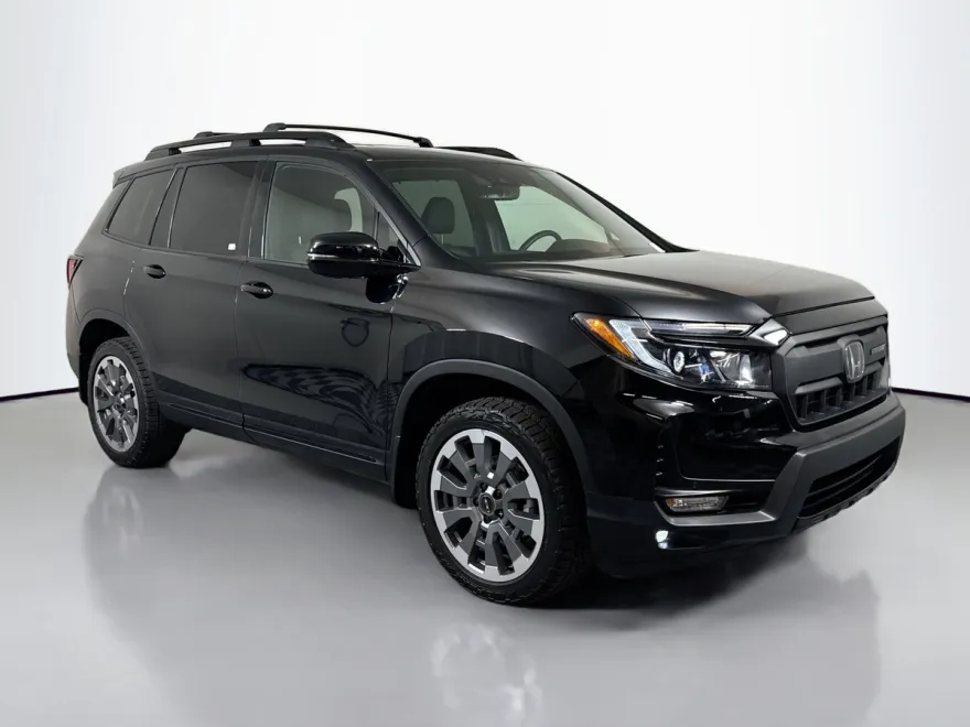 2024 Honda Passport Black Edition photo 1