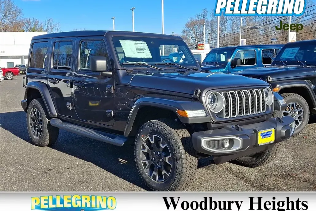 2025 Jeep Wrangler Sahara photo 1