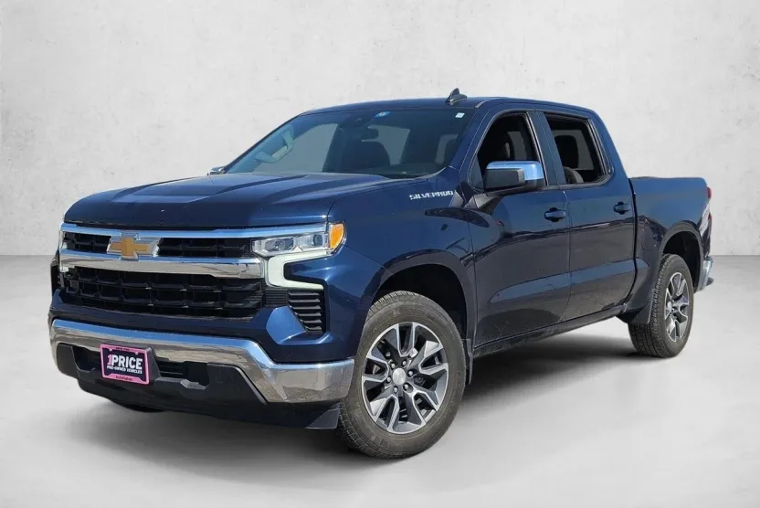 2022 Chevrolet Silverado 1500 LT photo 1