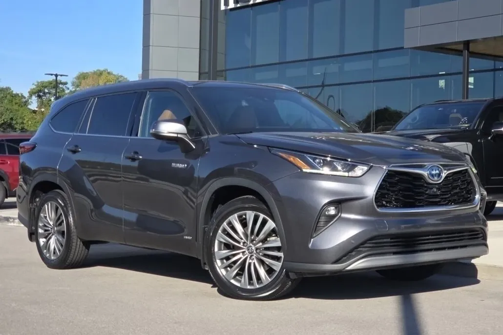 2021 Toyota Highlander Hybrid Platinum photo 1