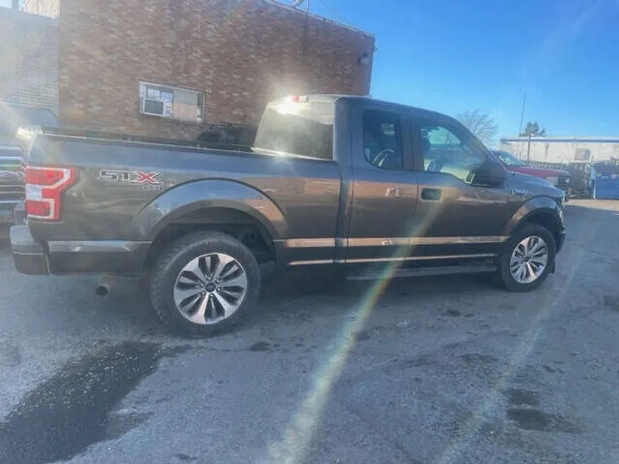 2018 Ford F-150 XLT photo 1