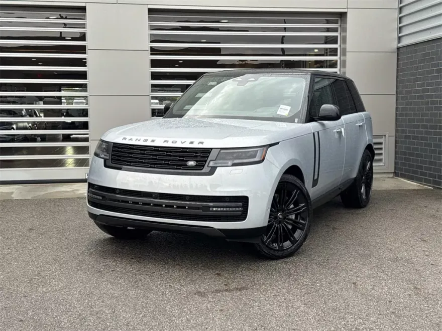 2025 Land Rover Range Rover SE photo 1