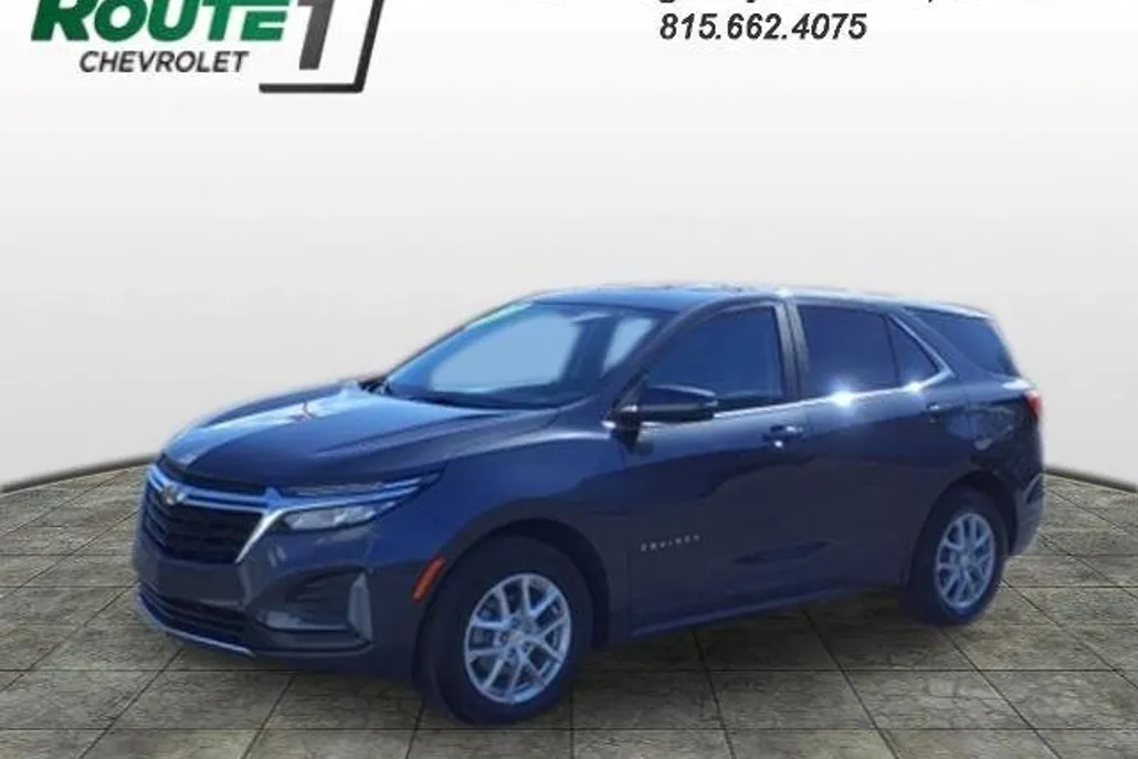 2023 Chevrolet Equinox LT photo 1