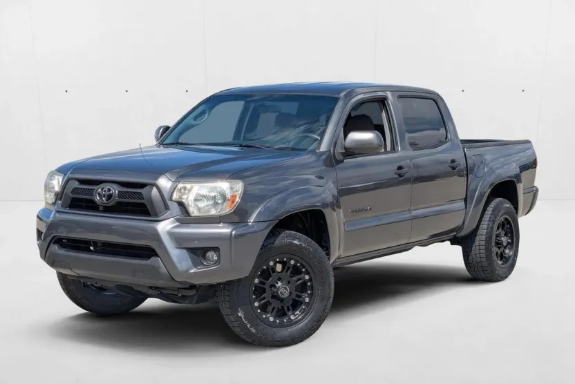 2013 Toyota Tacoma PreRunner photo 1