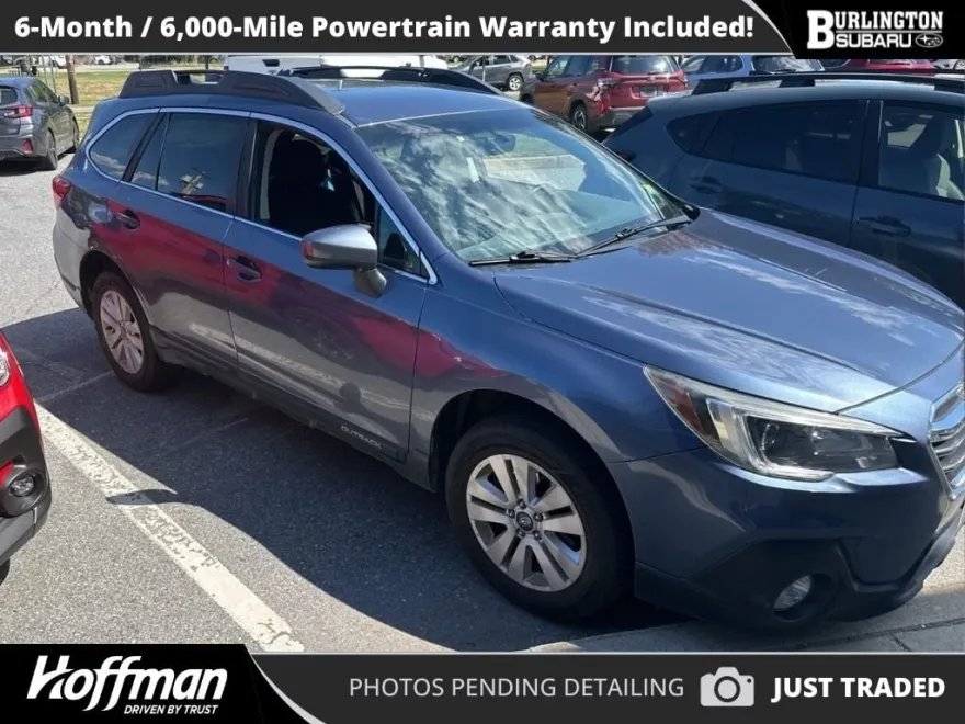 2018 Subaru Outback 2.5i Premium photo 1