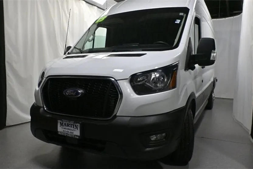 2023 Ford Transit Cargo Van photo 1