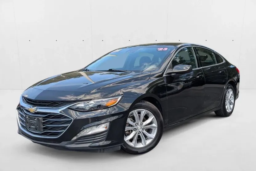 2023 Chevrolet Malibu 1LT photo 1