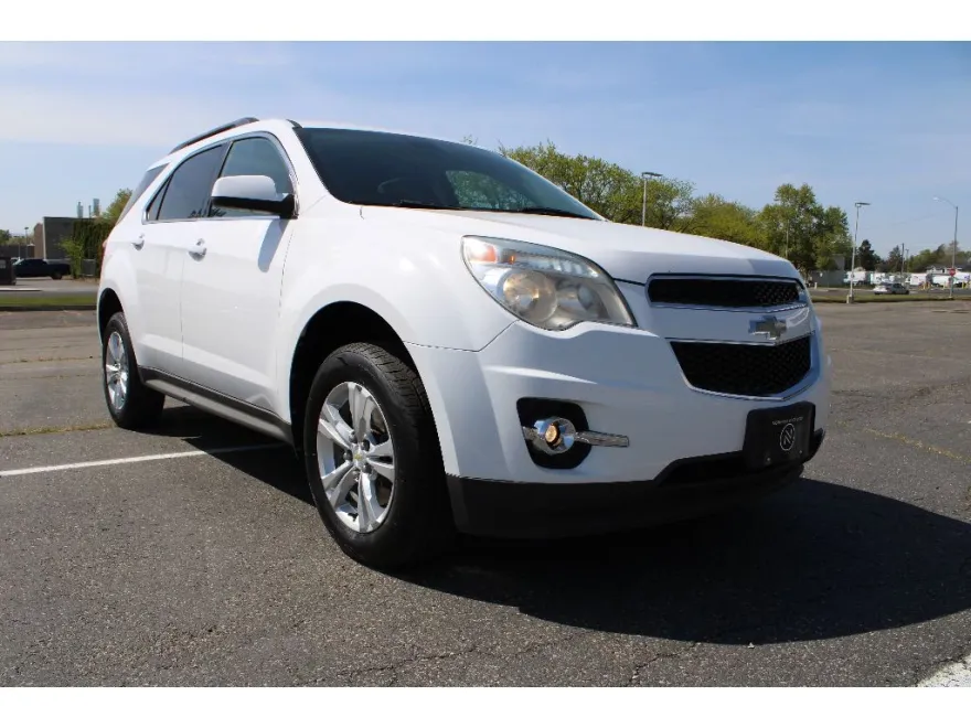 2011 Chevrolet Equinox photo 1