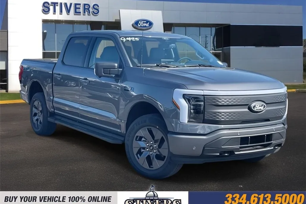 2025 Ford F-150 Lightning photo 1