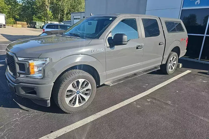 2020 Ford F-150 XL photo 1