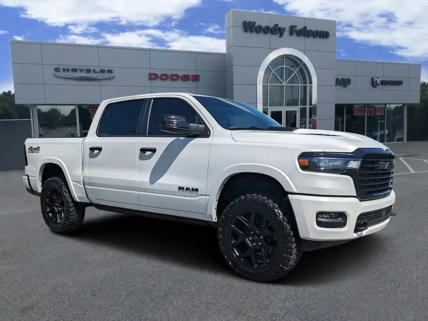 2025 Ram 1500 Laramie photo 1